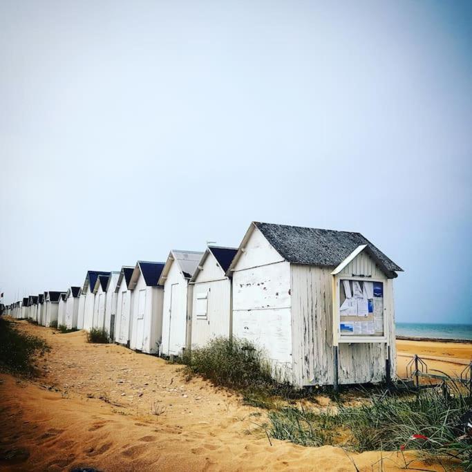 Gite Du Cap Romain Bernières-sur-Mer Exterior foto